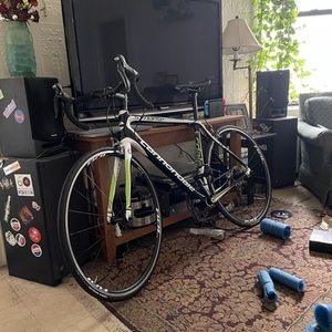 2014 Cannondale Synapse Carbon 5 105 Black, Green, and White