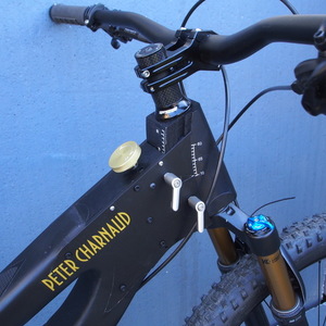 2018 peter charnaud carbon fibre vari angle Black