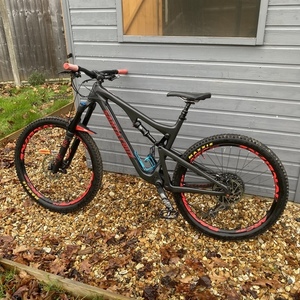 2018 Santa Cruz Bronson Black