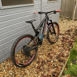 2018 Santa Cruz Bronson Black