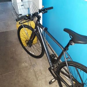 2021 Giant Escape 3 (Disc) Silver, gray or bare metal