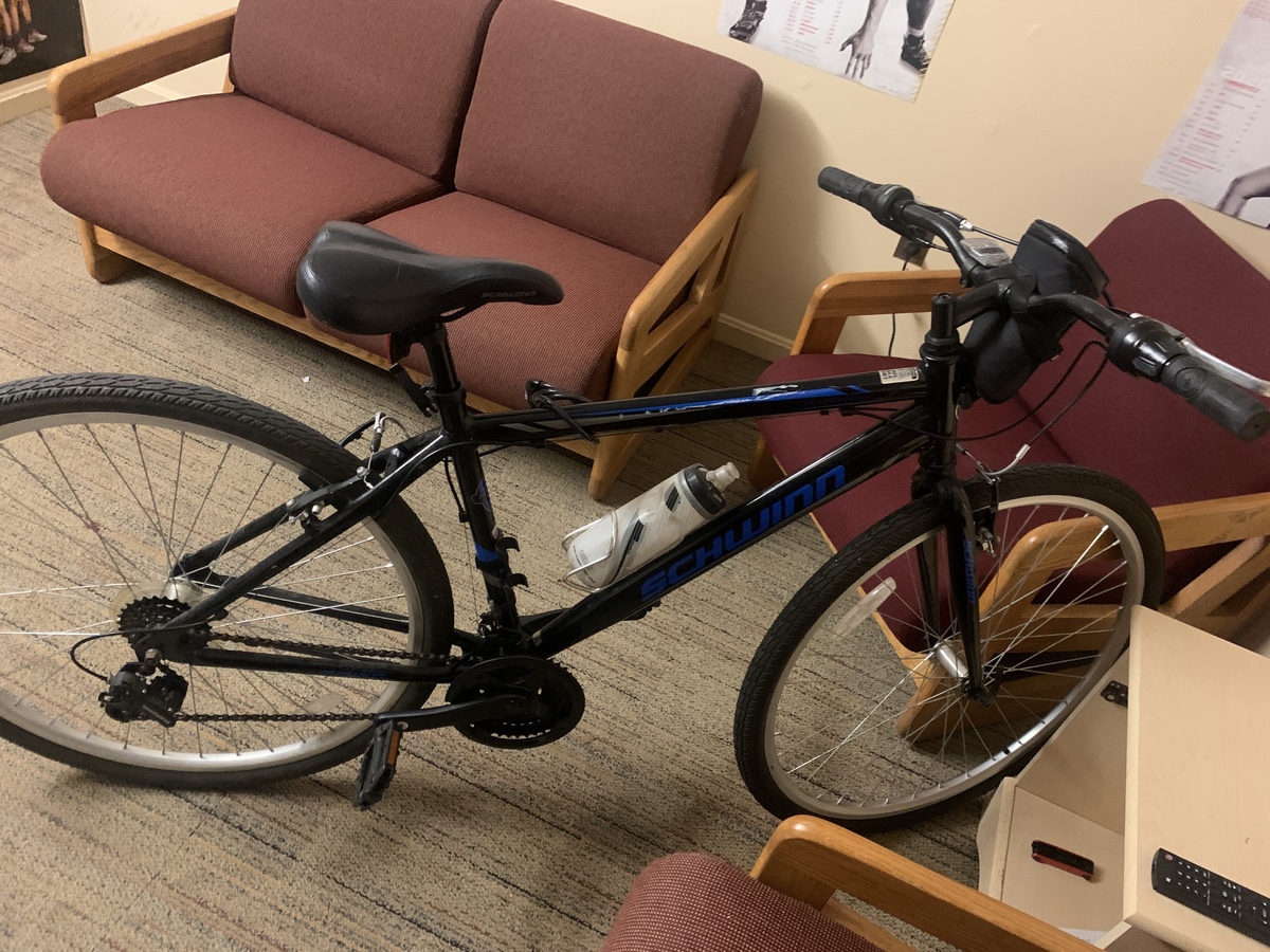 2020 Schwinn 700c Men’s Pathway Multi-Use Bike
