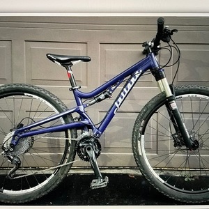 2015 Juliana Bicycles origin Blue