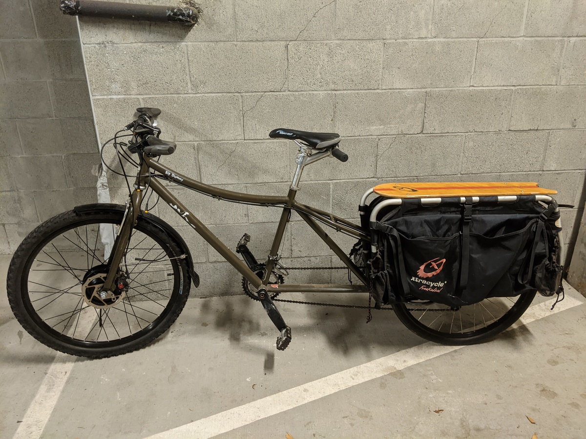 surly big dummy cargo bike