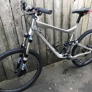 2008 Giant Trance X0 Silver, gray or bare metal