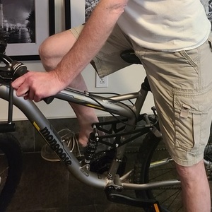 2012 Mongoose Ledge 3.1 Mountain Bike Silver, gray or bare metal