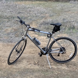 2022 Cannondale Quick 3 C31301M Silver, gray or bare metal