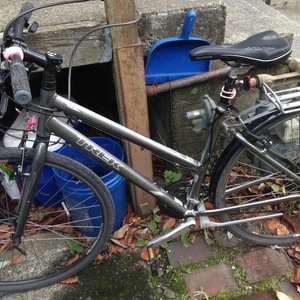 2011 Trek 7.1 FX Silver, gray or bare metal