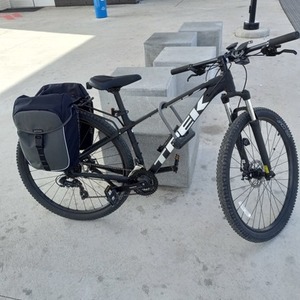 2021 Trek Marlin 4 Black and White