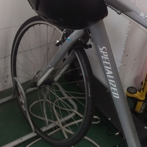 2010 Specialized Sirrus Silver, gray or bare metal