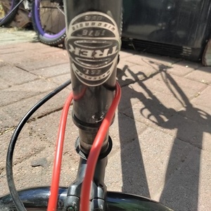 2004 Trek 4900 Silver, gray or bare metal