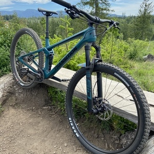 2021 Transition Bikes Spur Green