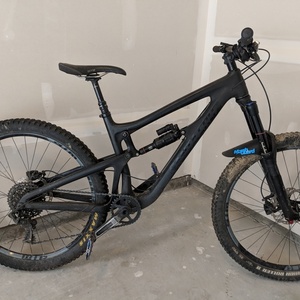 2014 Santa Cruz Nomad Black