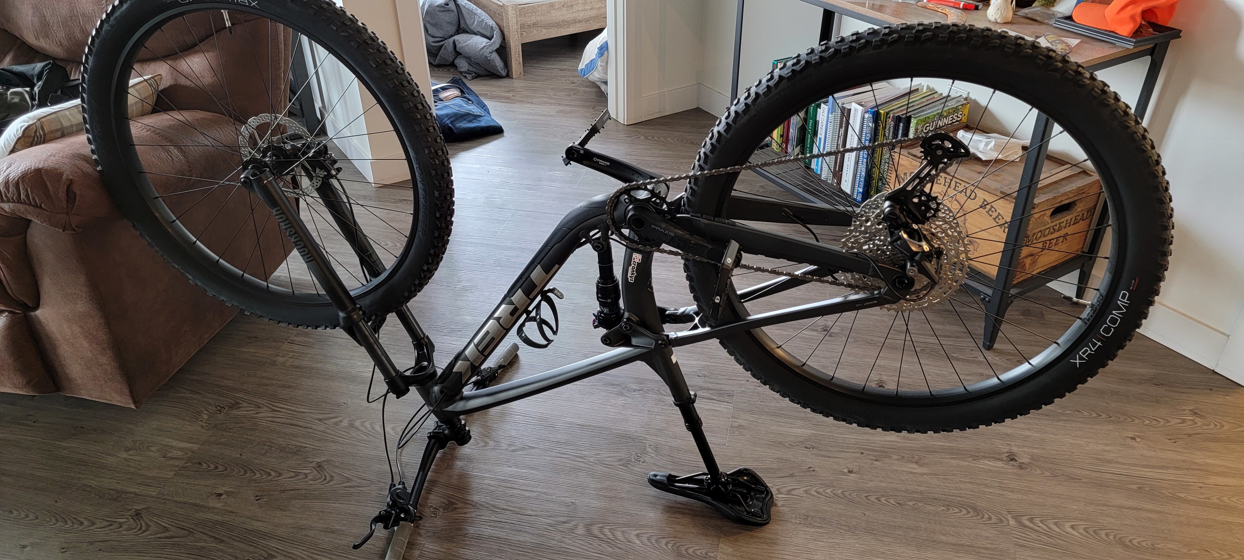 2022 Trek Trek Fuel EX 5