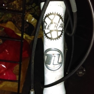 Novara Divano White and Red