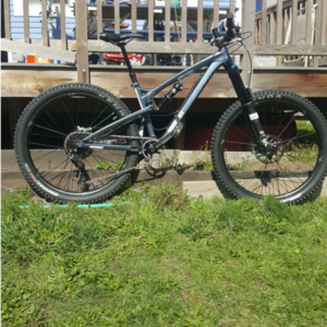 2019 Diamondback Release 3 custom Blue