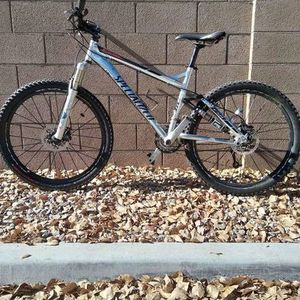 2006 Specialized Epic Silver, gray or bare metal