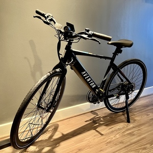 2022 Aventón Soltera Black