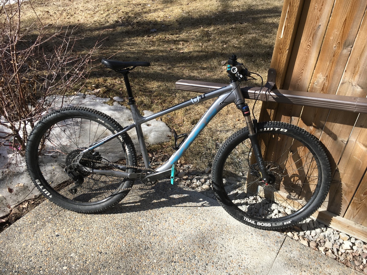 2021-kona-fire-mountain