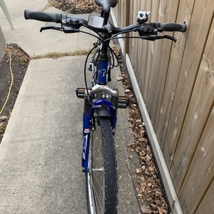 1990 Trek 820 Silver, gray or bare metal and Blue