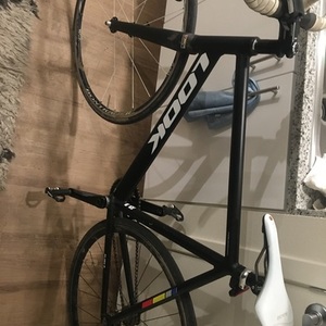 Look Al464 p Black and White