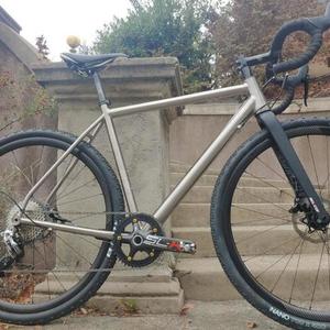2019 Valence Bicycles Road+ Titanium gravel Silver, gray or bare metal