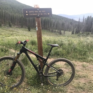 2016 Yeti Beti Black and Red