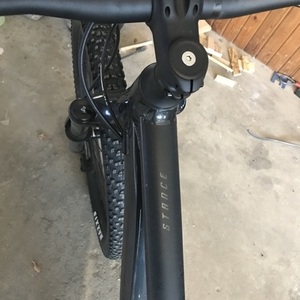 2021 Giant Large Black