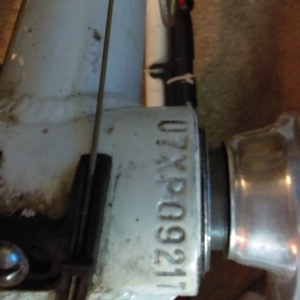 Novara Divano White, Red, and Black