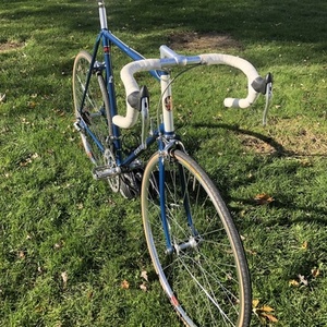 1985 Takara Prestige Blue and White