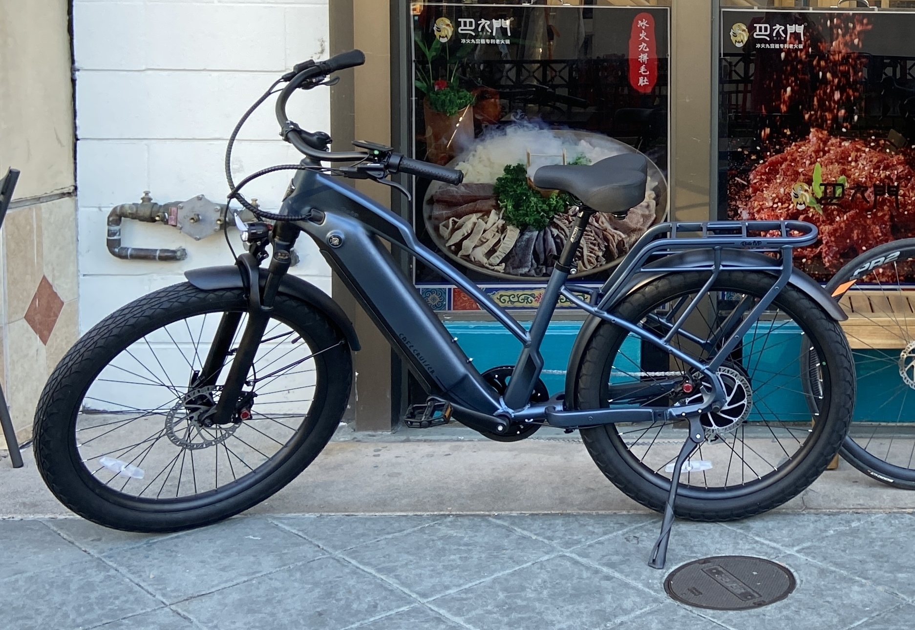 2022 Ride1Up Cafe Cruiser EBike