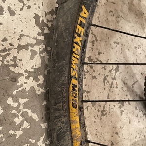2019 Rocky Mountain Bicycles Hardtail Red and Black