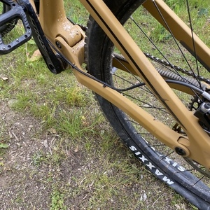 2021 Transition Bikes Sentinel V2 carbon NX Yellow or Gold