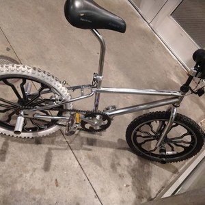 1988 GT Bicycles Interceptor Silver, gray or bare metal