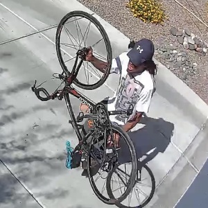 2016 Giant OCR C3 Black, Orange, and Silver, gray or bare metal