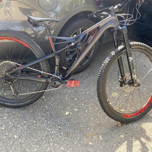 2019 Specialized Camber Black