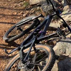 2021 Trek Slash 9.8 Silver, gray or bare metal