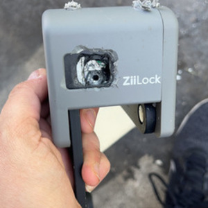 2022 Ariel Rider Grizzly Black and Red