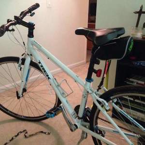 2016 Trek FX series 7.2 White