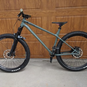 2022 Commencal Bikes Meta HT AM Green