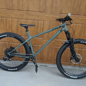 2022 Commencal Bikes Meta HT AM Green
