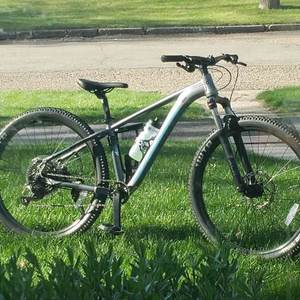 2021 Kona Fire Mountain Silver, gray or bare metal