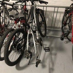 2014 Cannondale Trail 29 6 Silver, gray or bare metal