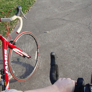 Jamis Ventura Sport Red and White