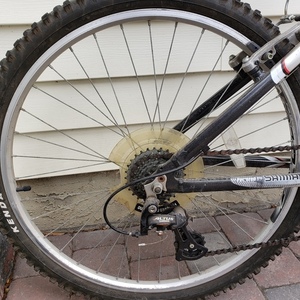 Nakamura Grinder 6000 Silver, gray or bare metal