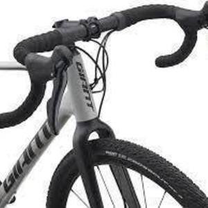 2021 Giant Revolt 2 Silver, gray or bare metal