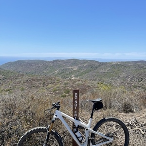 2021 Yeti SB 115 White