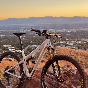 2021 Yeti SB 115 White