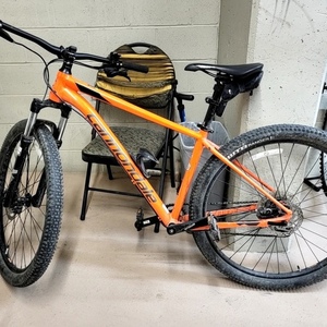 2018 Cannondale Orange