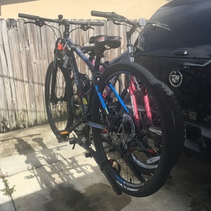 2015 Jamis Durango Black and Blue